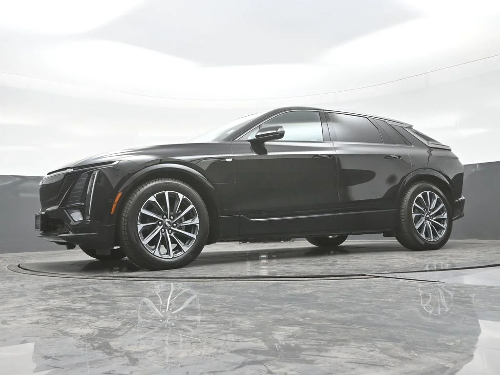 Used 2024 Black Cadillac Sport image 26