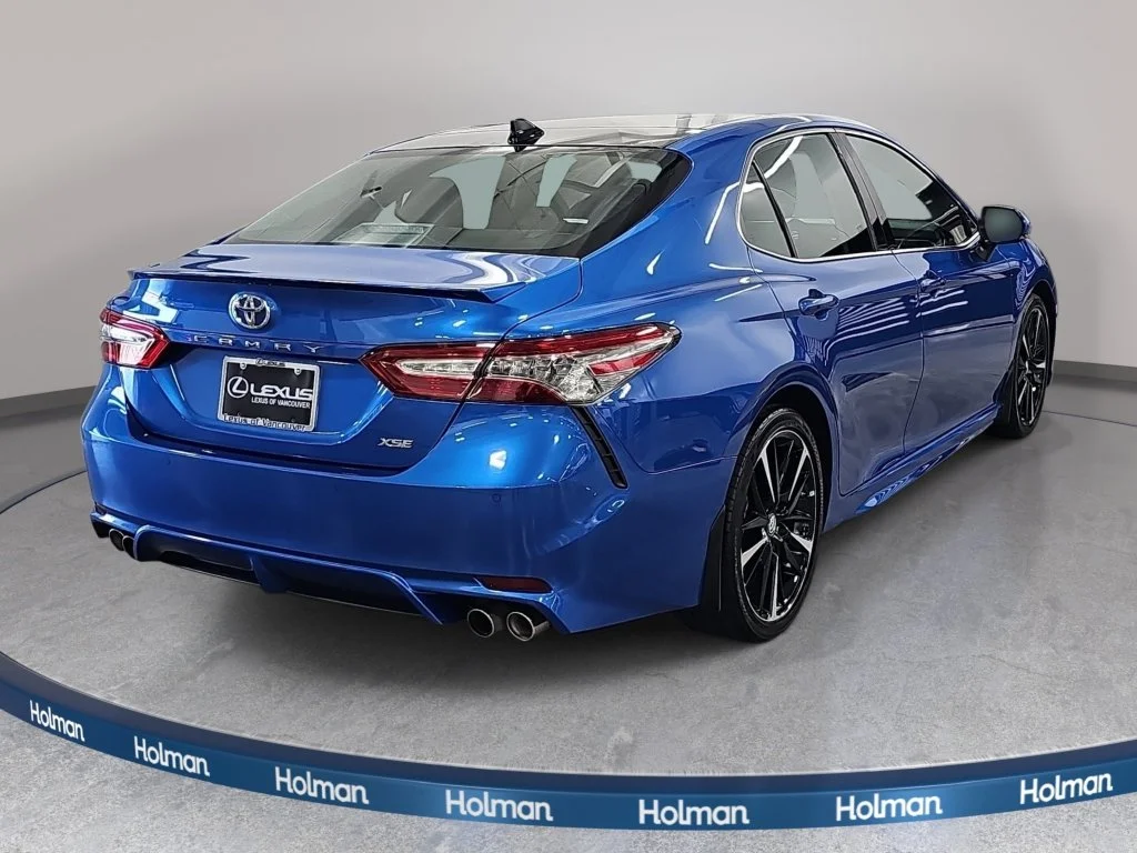 Used 2018 Blue Toyota XSE image 6
