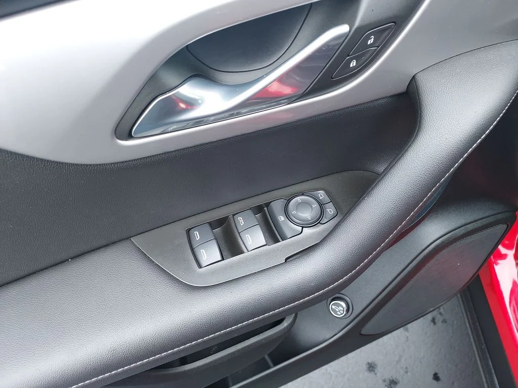 Used 2023 Red Chevrolet LT image 19