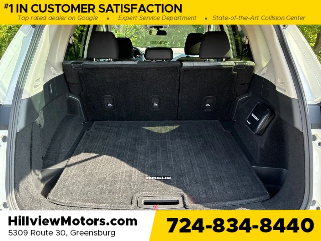 Used 2023 Pearl White Nissan SV image 17
