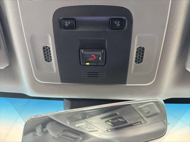 Certified Used 2024 ICE CAP Toyota  image 16