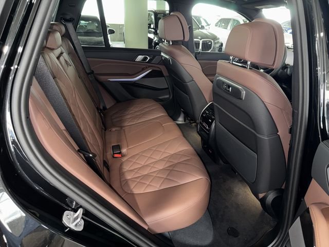 New 2026 Black Sapphire Metallic BMW xDrive50e image 11