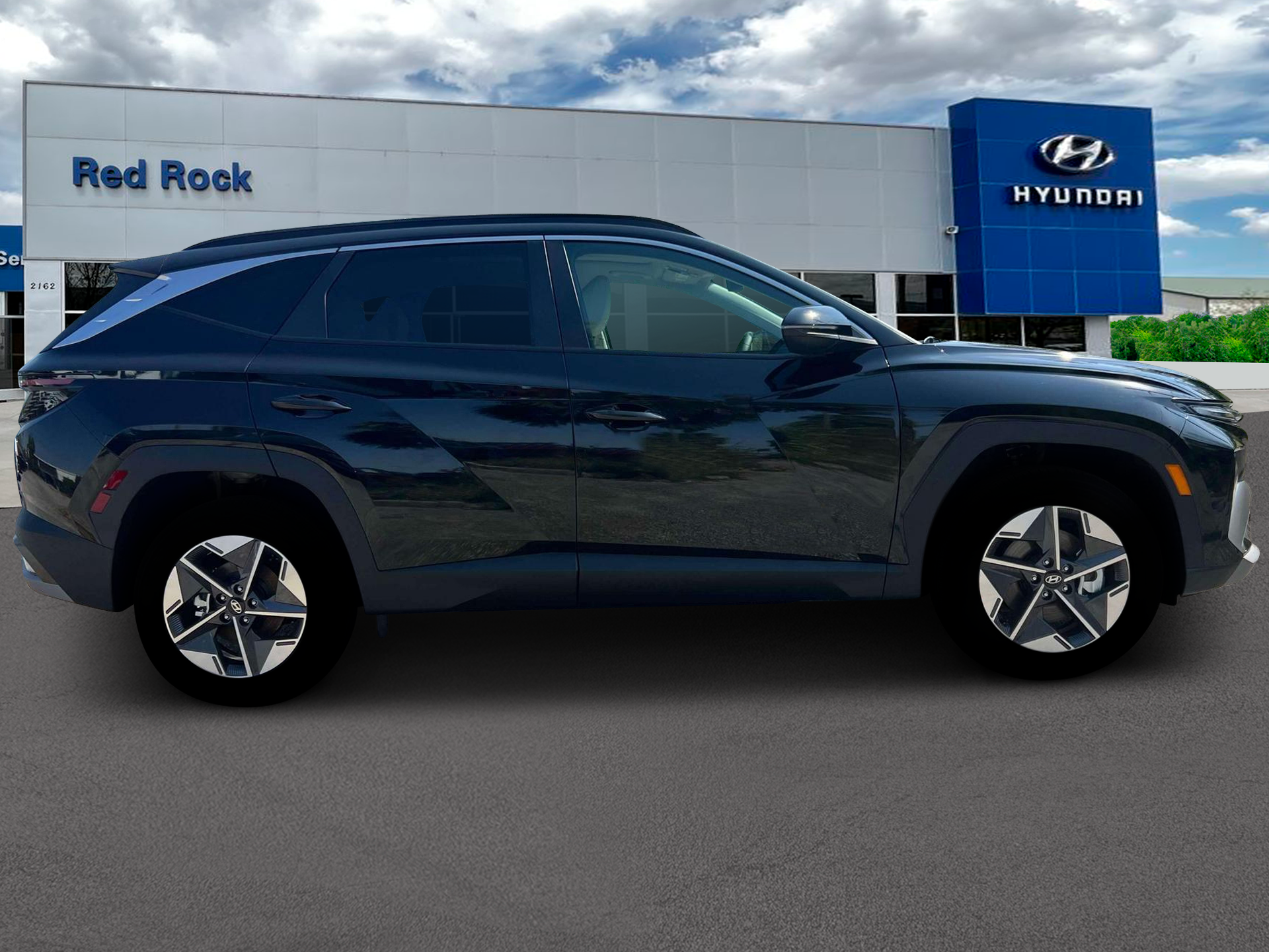 2025 Hyundai Tucson SEL Convenience - Photo 9