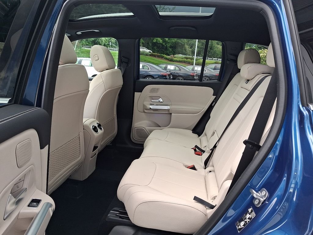 New 2026 Starling Blue Metallic Mercedes-Benz GLB 250 image 6
