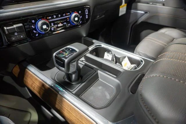2026 Chevrolet Silverado 1500 High Country - Photo 30