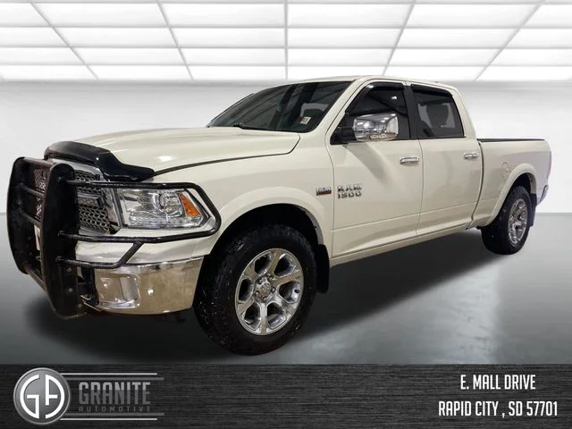 2017 RAM 1500 Laramie 4x4 Crew Cab 6'4's photo