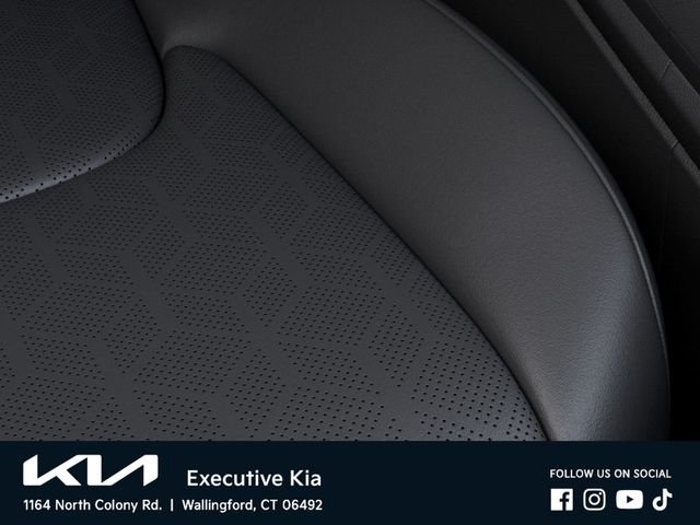 New 2027 Ivory Silver Kia EX image 24