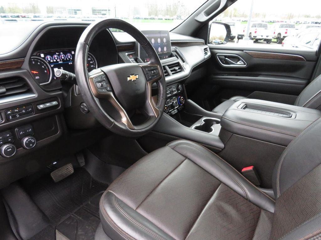 Used 2021 Black Chevrolet High Country image 22