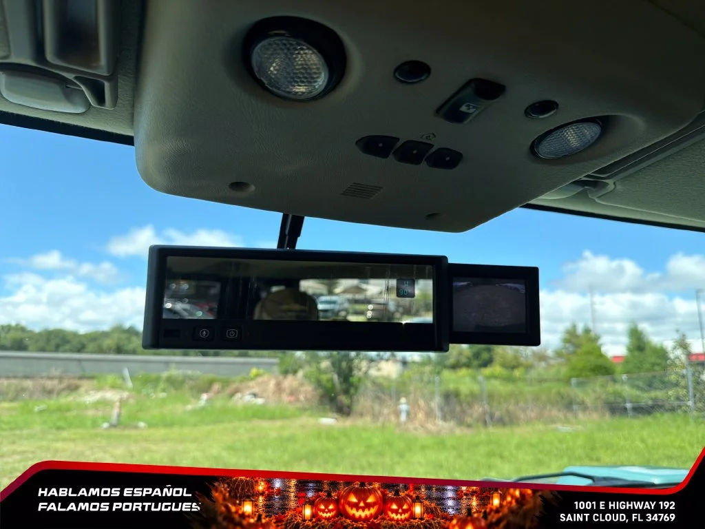 Used 2007 Glacier Blue Metallic HUMMER SUT image 27