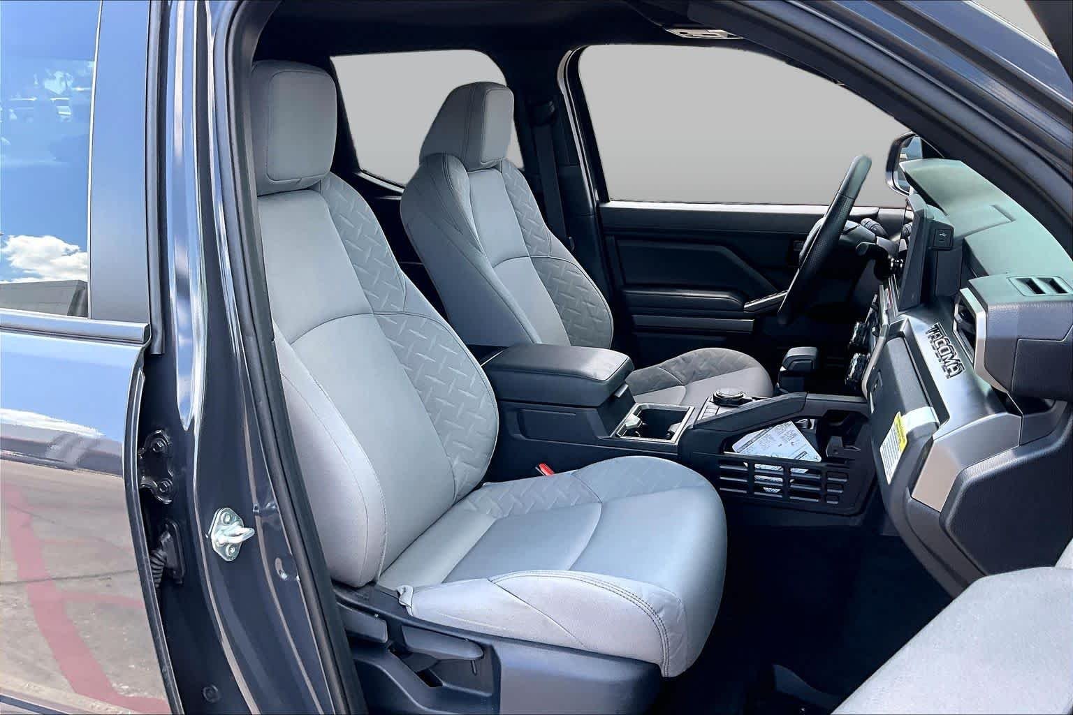 Used 2026 Underground Toyota SR5 image 8