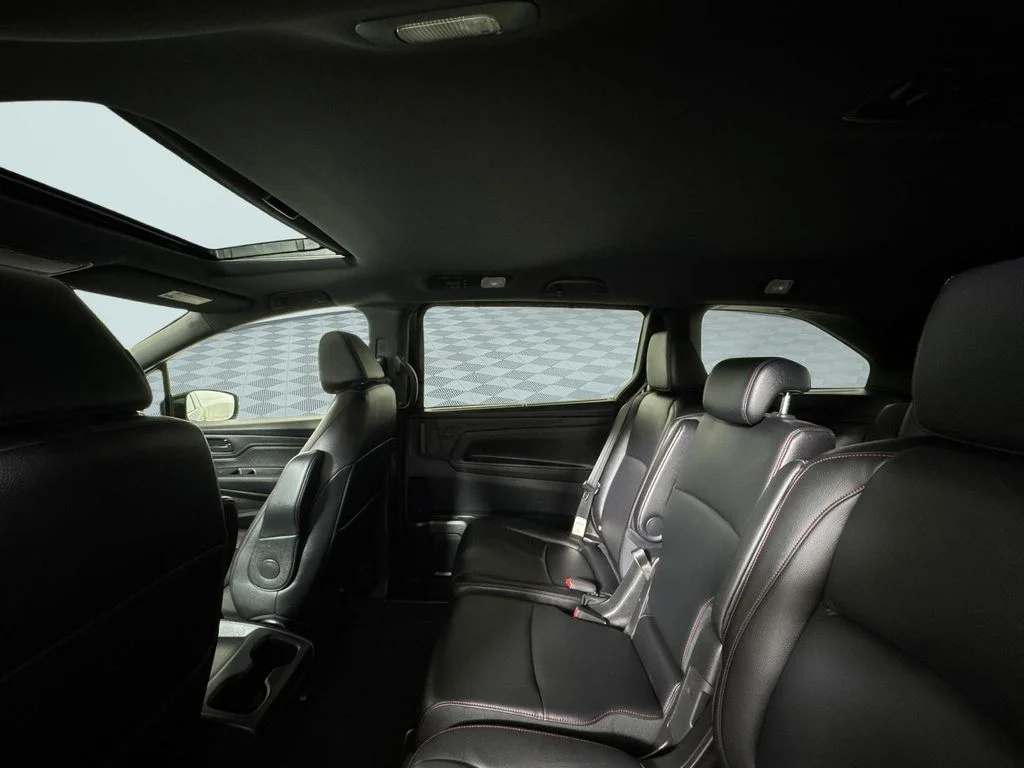 2025 Honda Odyssey Sport L - Photo 13