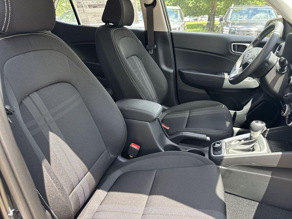 New 2026 Onyx Black Hyundai SEL image 26