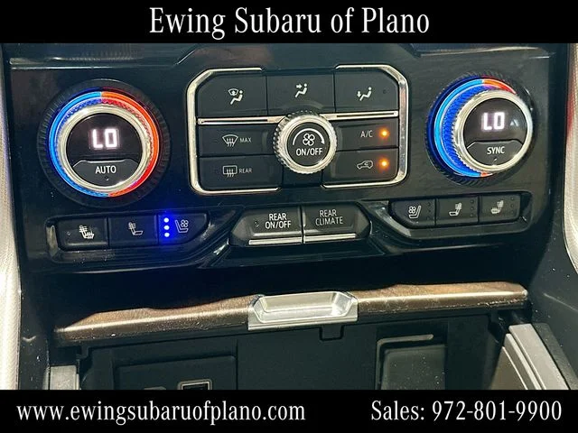 Used 2023 White GMC Denali image 21