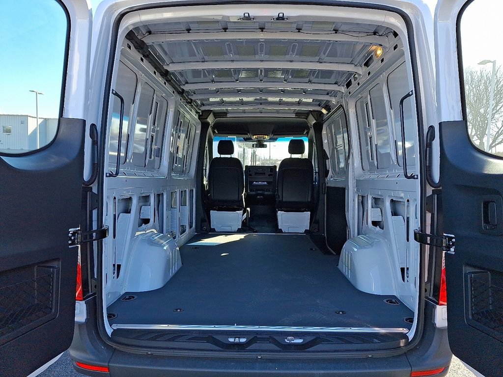 2025 Mercedes-Benz Sprinter Cargo Van Base - Photo 48
