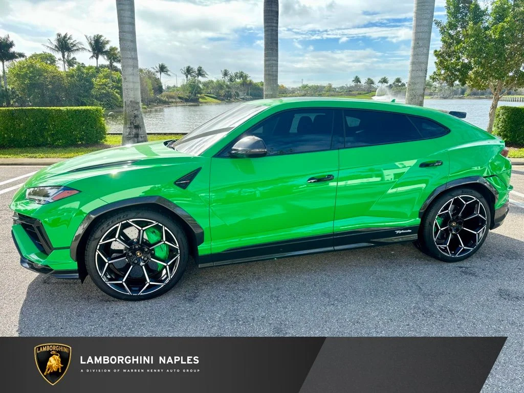 2024 Lamborghini Urus 4.0 V8 Performante's photo