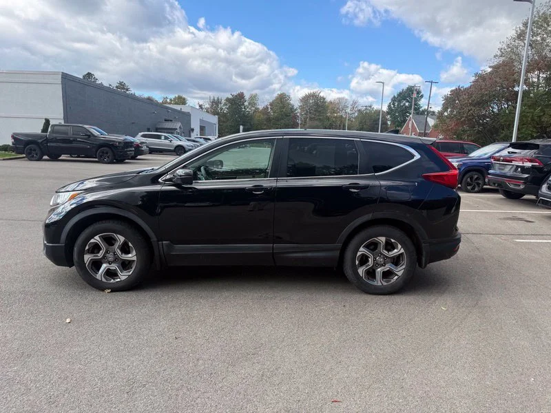 Used 2018  Honda EX image 16