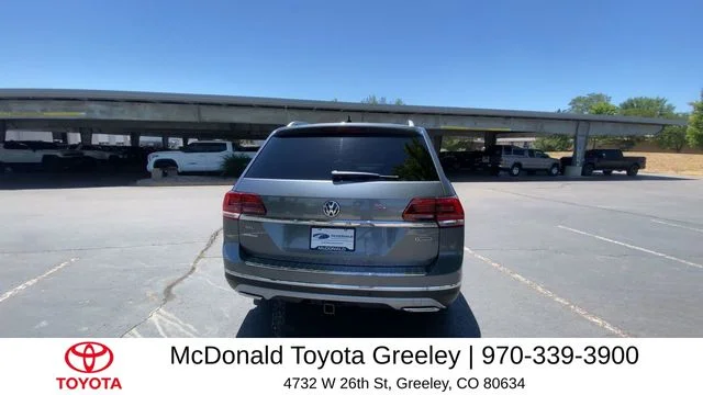 Used 2019 Silver Volkswagen SEL Premium image 6