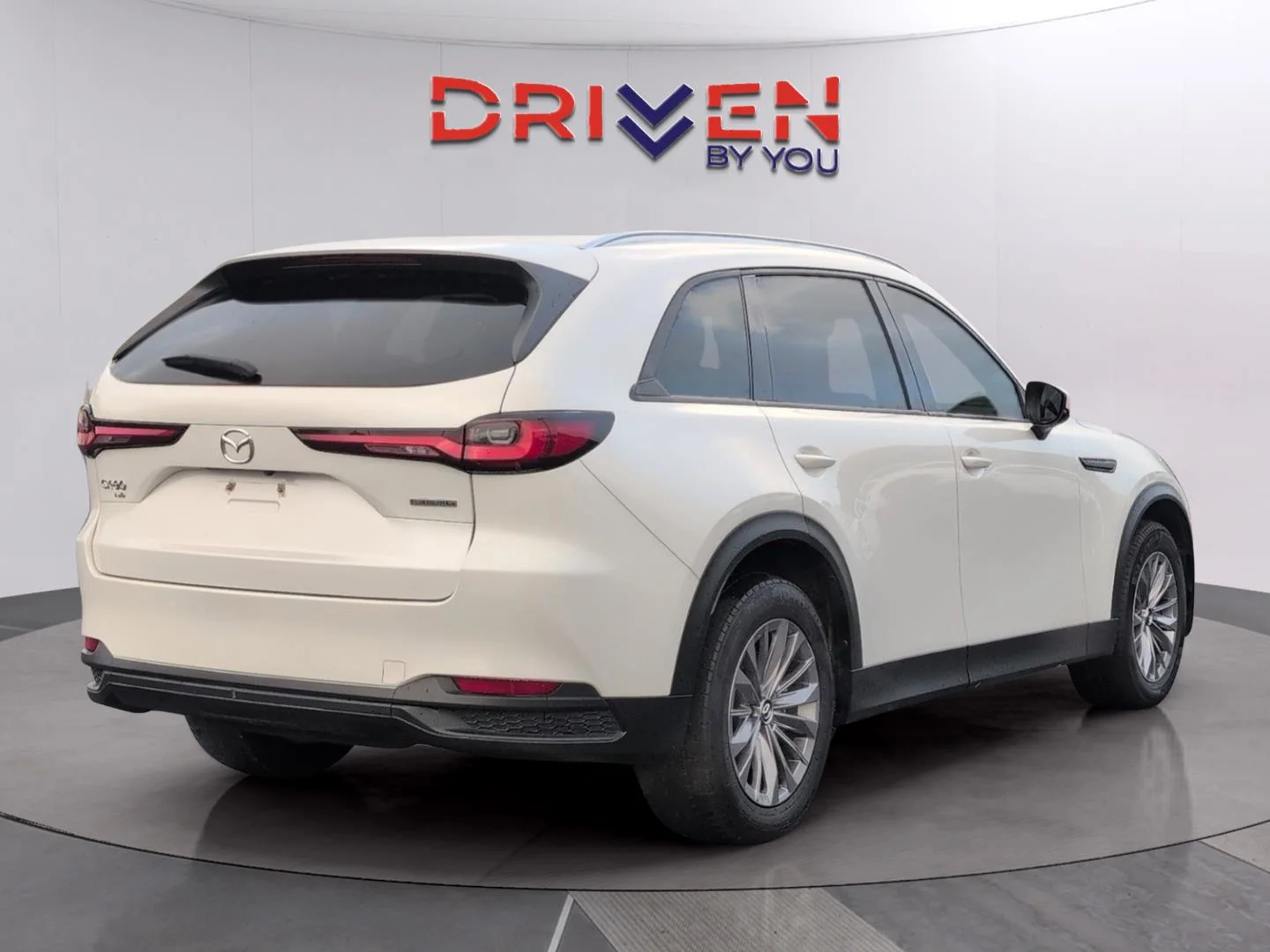Used 2024 Rhodium White Premium Mazda 3.3 Turbo Preferred Plus image 5