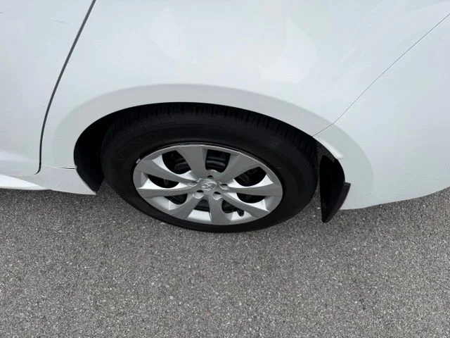 Used 2025 White Toyota LE image 6