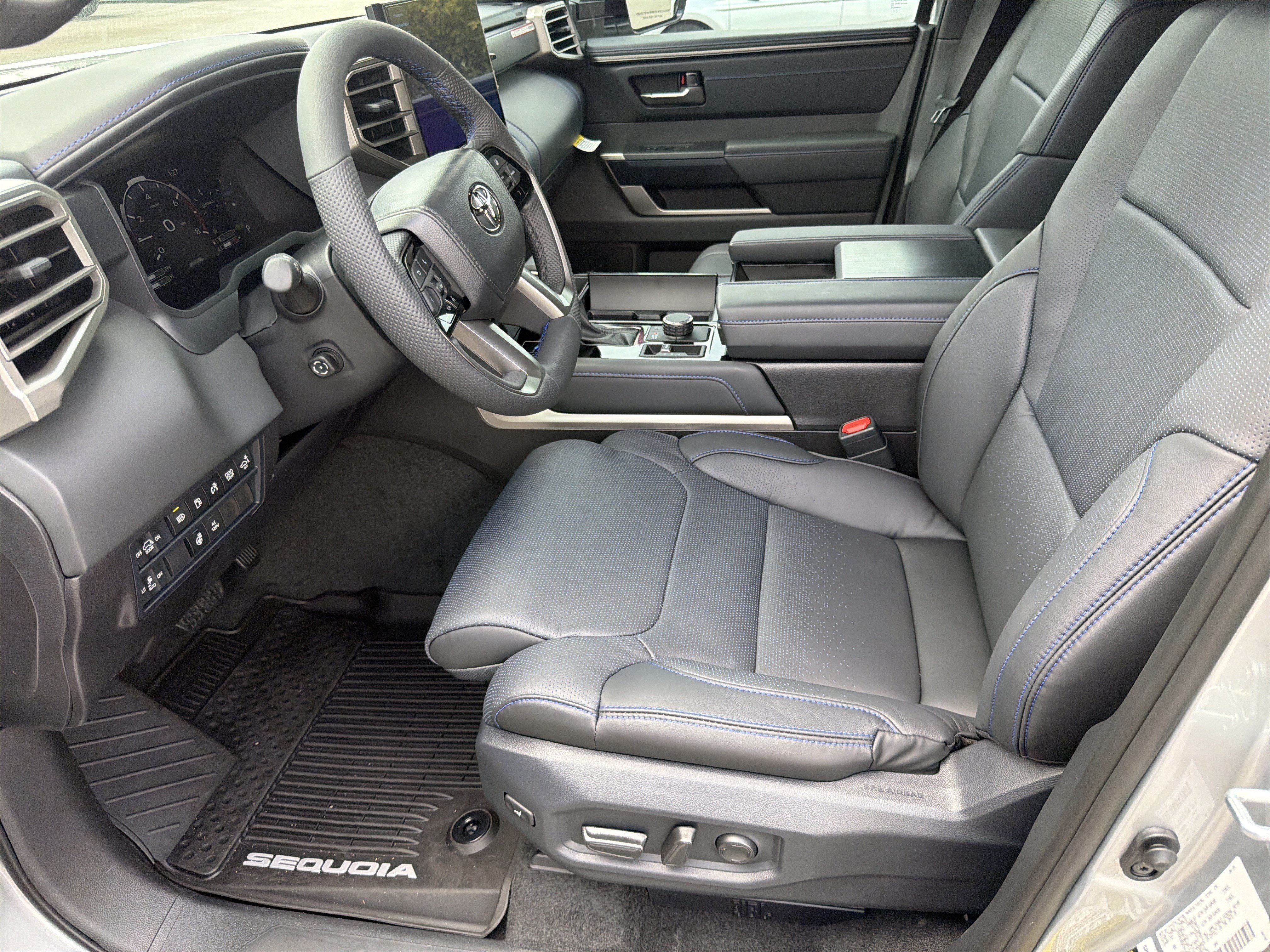 New 2026 Celestial Silver Metallic Toyota Platinum image 9