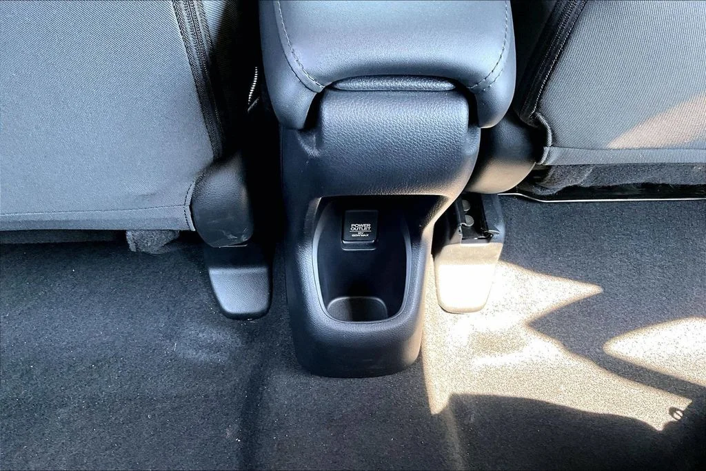 Used 2020  Honda EX image 10