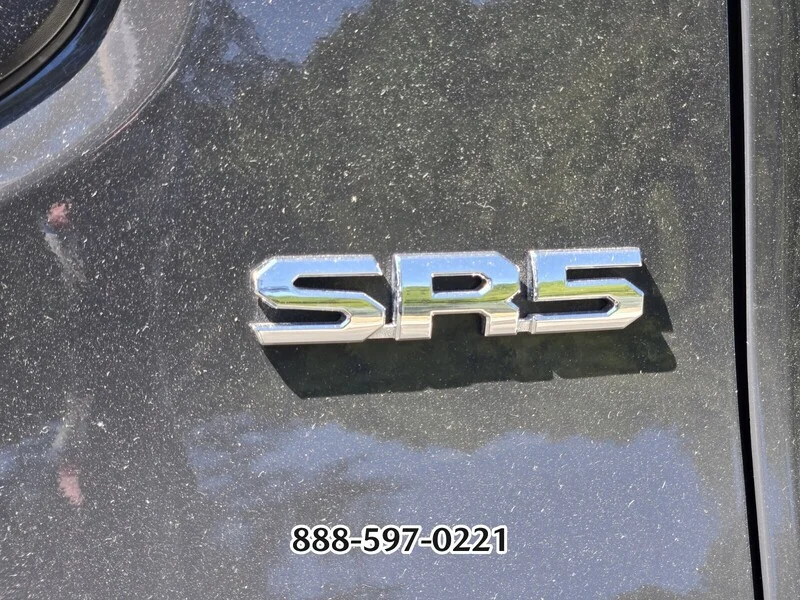 Used 2025 Underground TOYOTA SR5 image 11