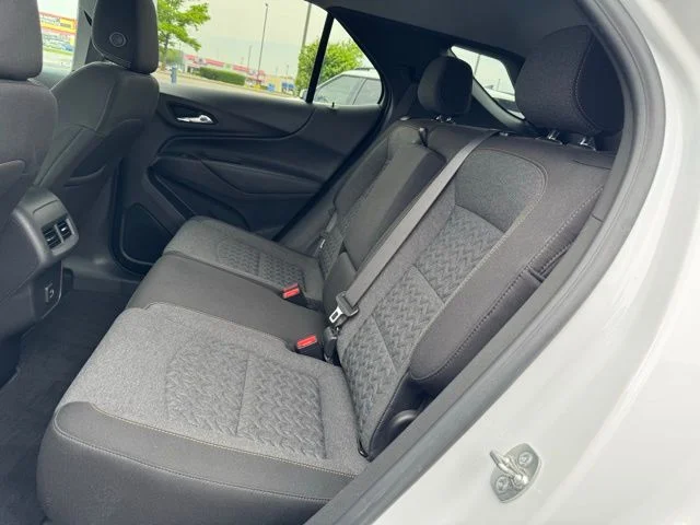 2024 Chevrolet Equinox LT - Photo 30