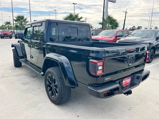 Used 2023 Black Jeep Overland image 4