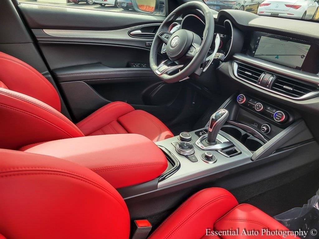 2025 ALFA ROMEO STELVIO - Image 23