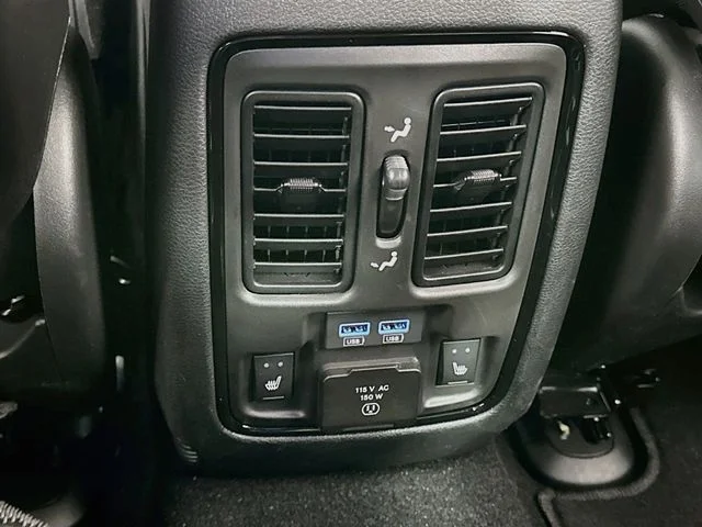 Certified Pre-Owned 2025 Dodge Durango R/T Plus
