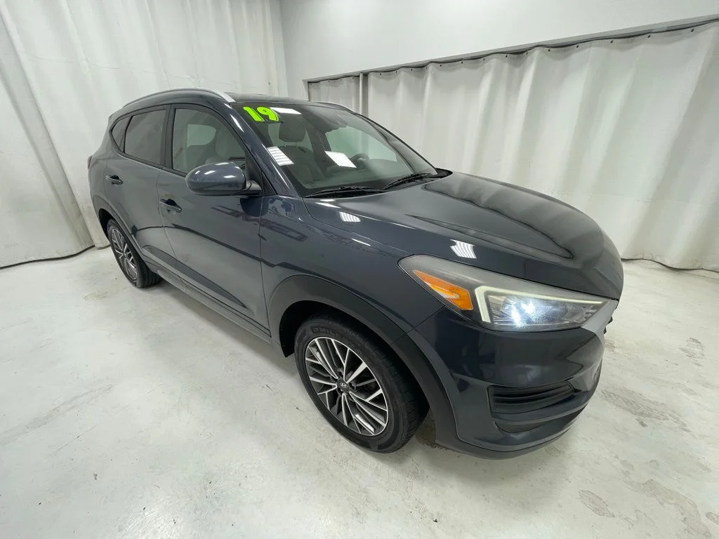 Used 2019 Blue Hyundai SEL image 3