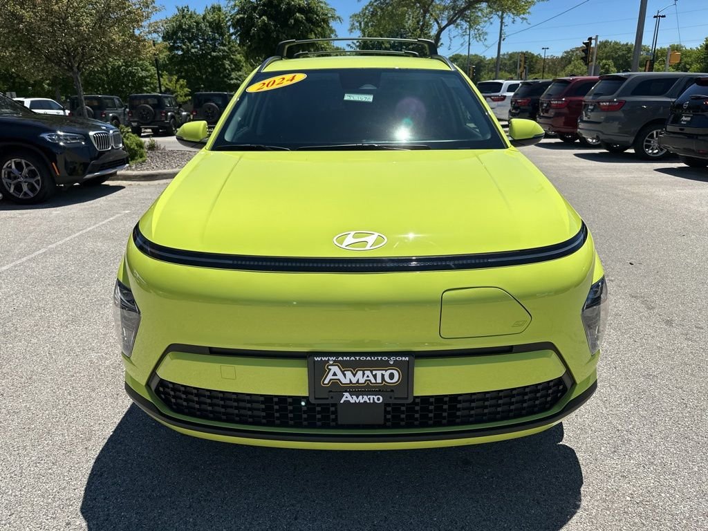 Used 2024 Yellow Hyundai SEL image 3