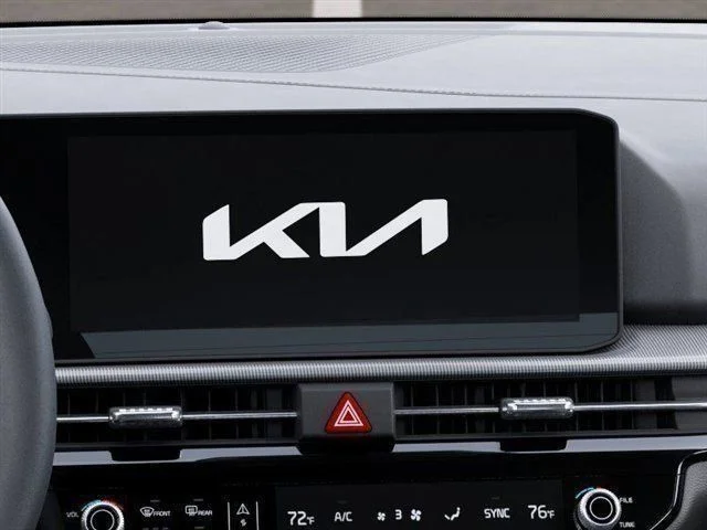 New 2026 Snow White Pearl Kia EX image 20
