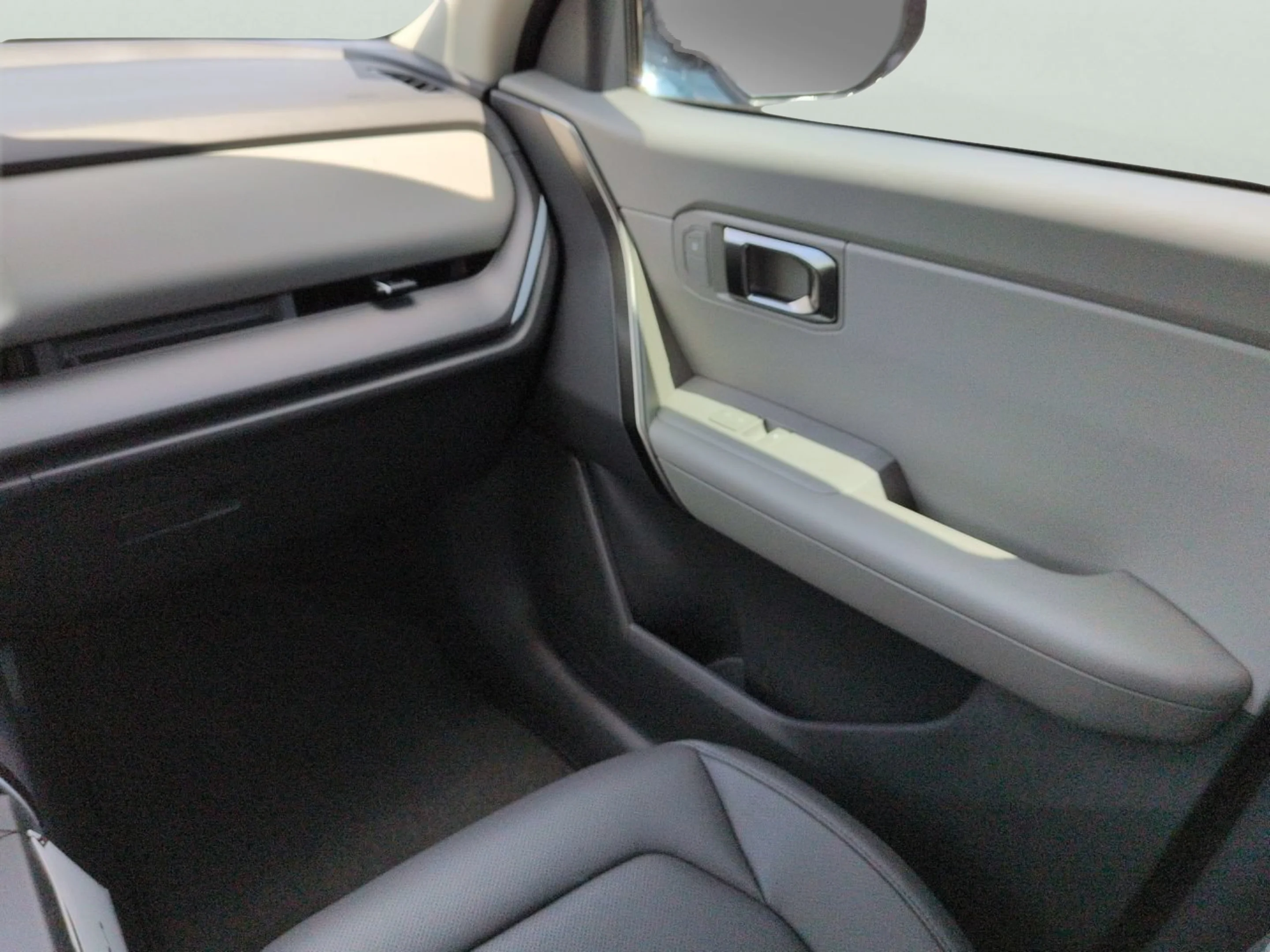 New 2027 Frost Blue Kia EX image 13