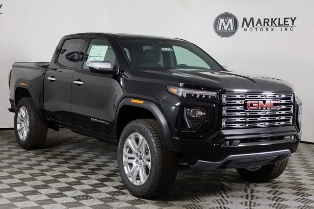 2026 GMC Canyon 4WD Denali Crew Cab Short Box's photo