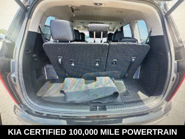 Used 2025 Black Kia S image 6