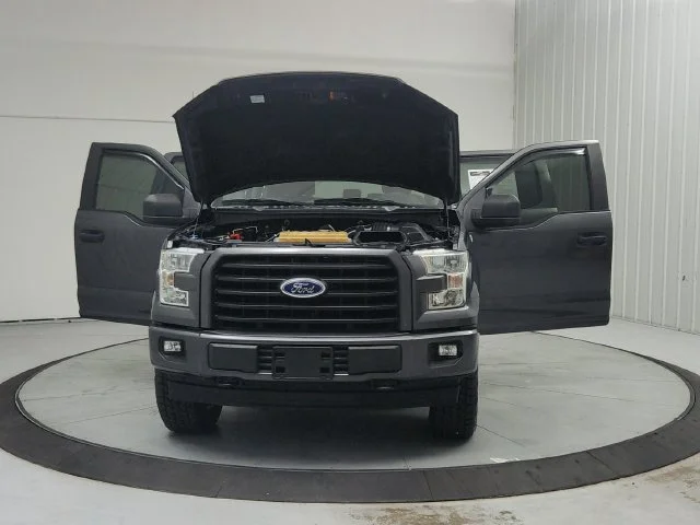 Used 2017 Gray Ford XL image 11