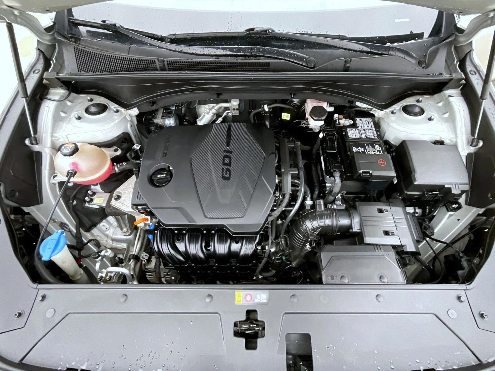 2021 Hyundai Santa Fe SE - Photo 25
