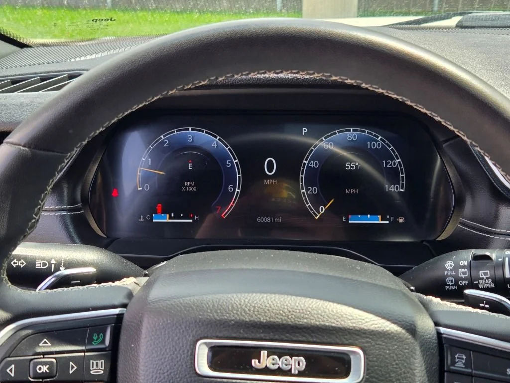 Certified Used 2023 White Jeep Altitude X image 33
