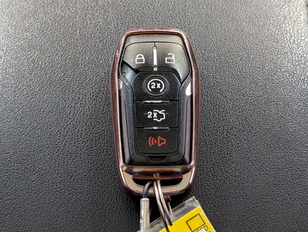 Used 2016 Red Ford Sport image 22