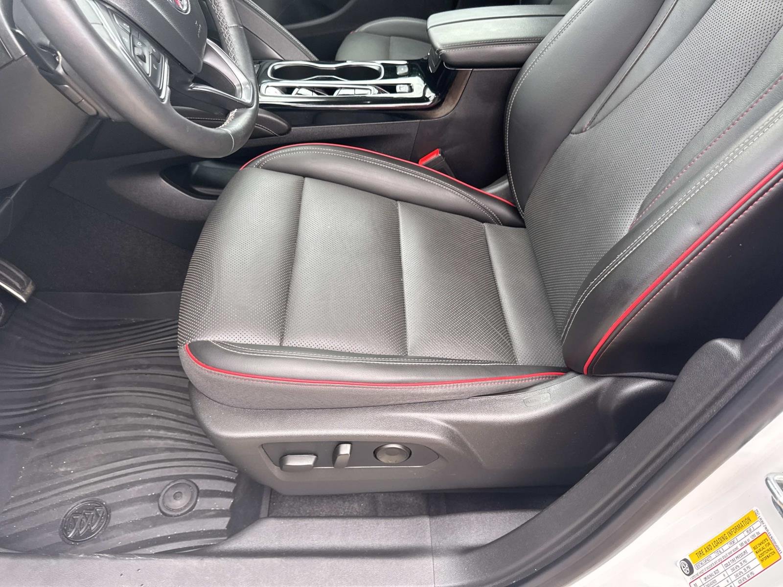 2022 Buick Envision Essence - Photo 16