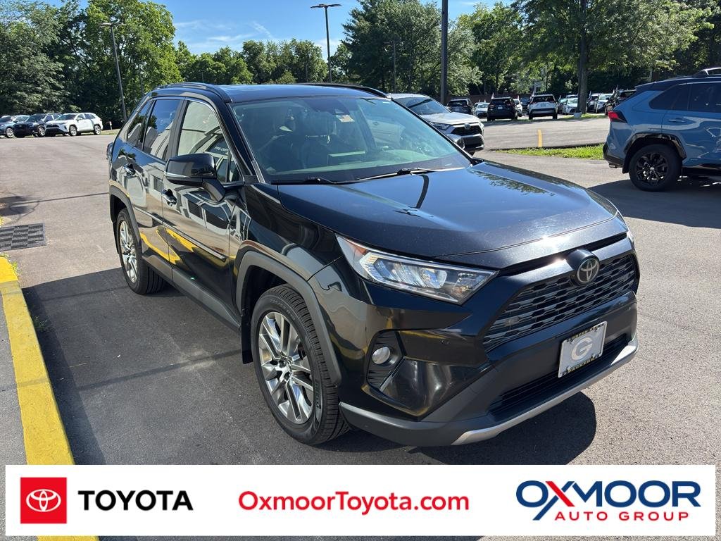 Used 2019 Midnight Black Metallic Toyota Limited image 1