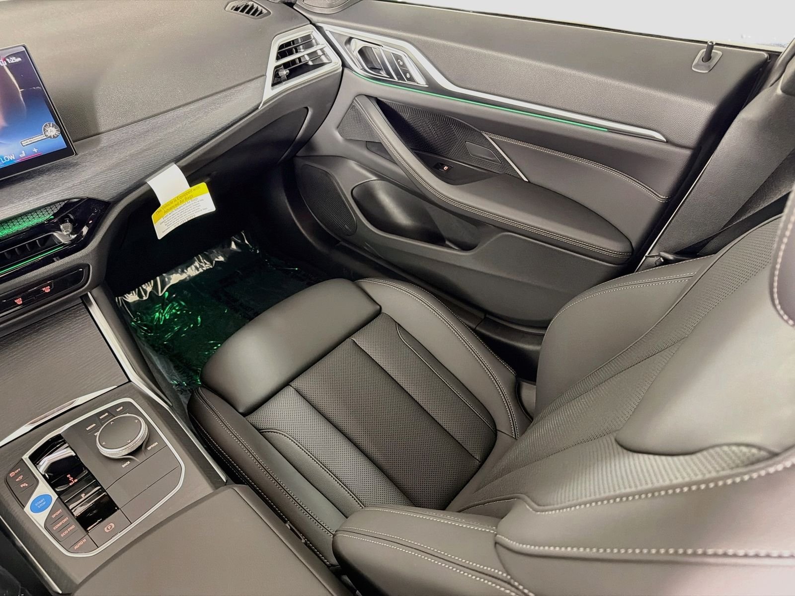 New 2026 Alpine White BMW eDrive40 image 24