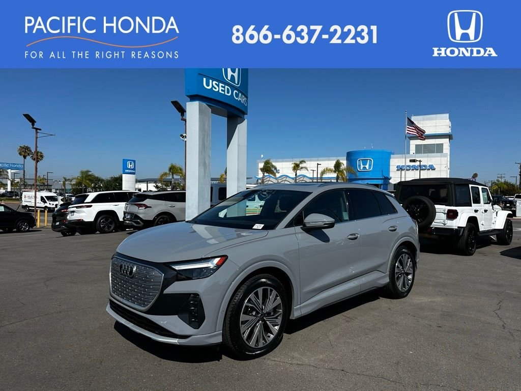 2023 Audi Q4 e-tron 40 Premium Plus's photo