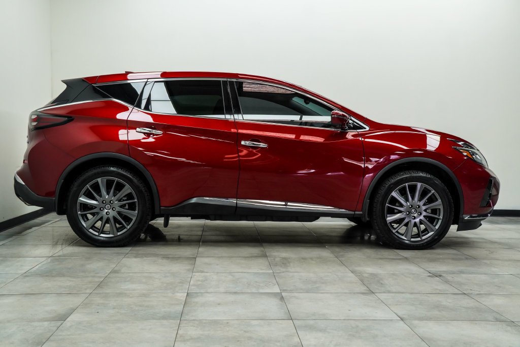 Used 2021 Red Nissan SV image 10