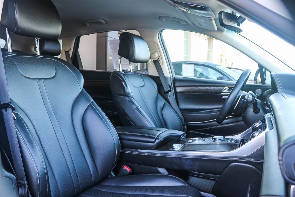 2024 GENESIS GV80 Standard - Photo 16