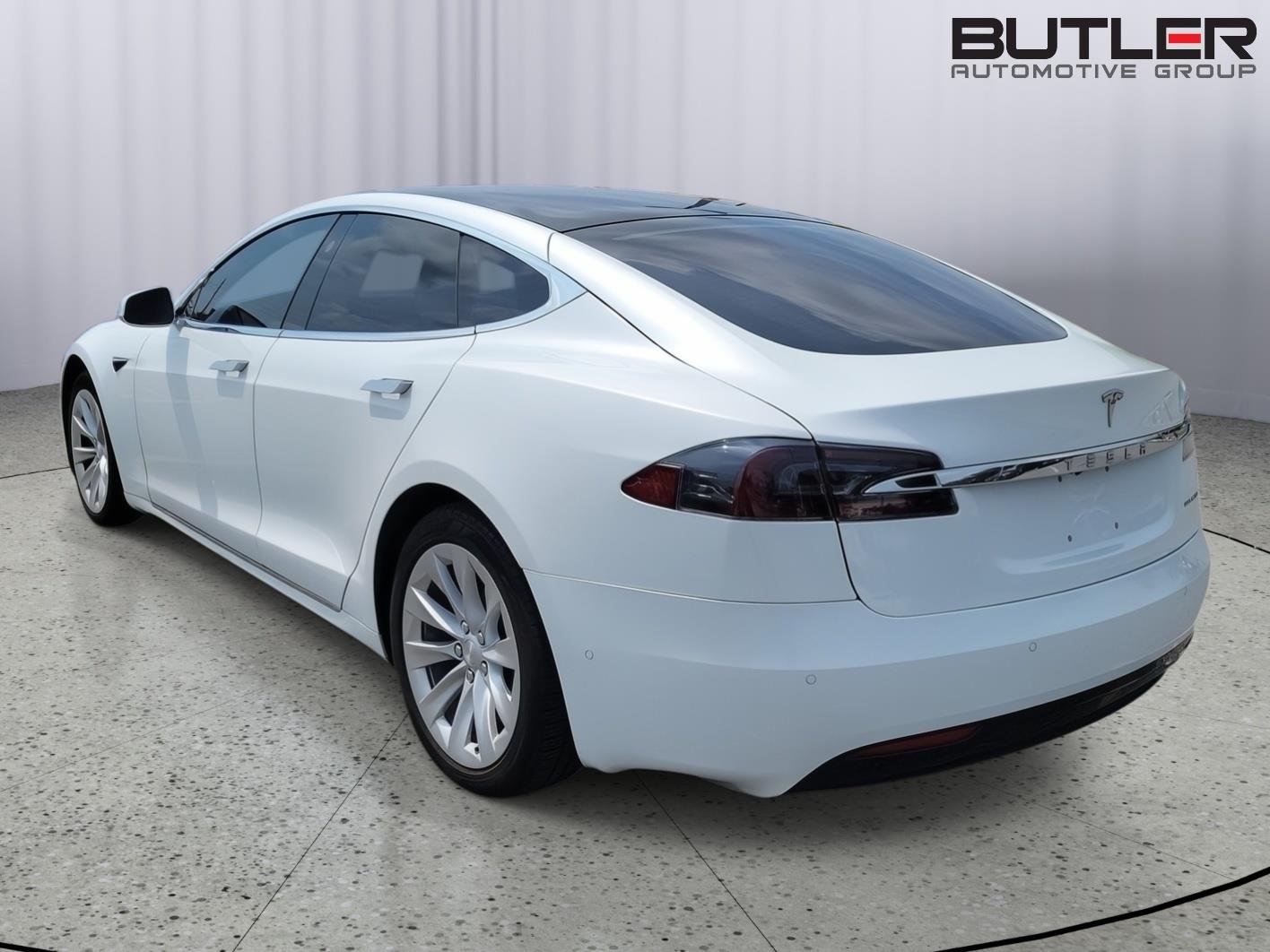 Used 2020 Pearl White Multi-Coat Tesla Long Range Plus image 2