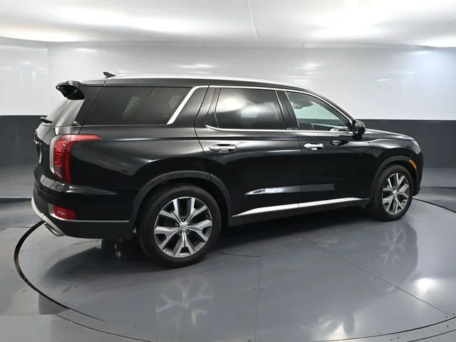 Used 2021 Black Hyundai SEL image 6