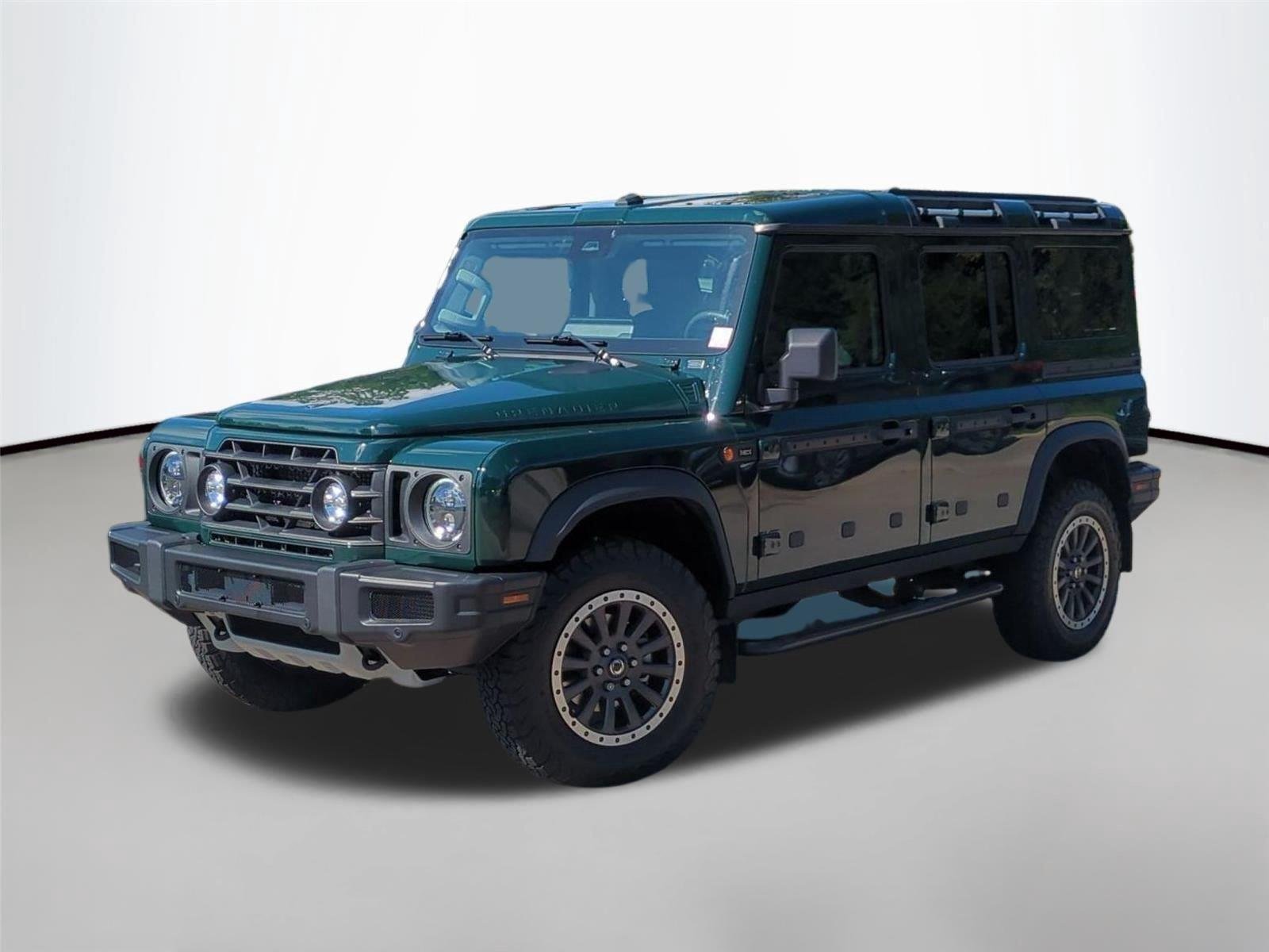 Used 2025 Sela Green INEOS Fieldmaster Edition image 1