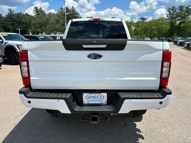 Used 2022 Oxford White Ford Lariat image 4